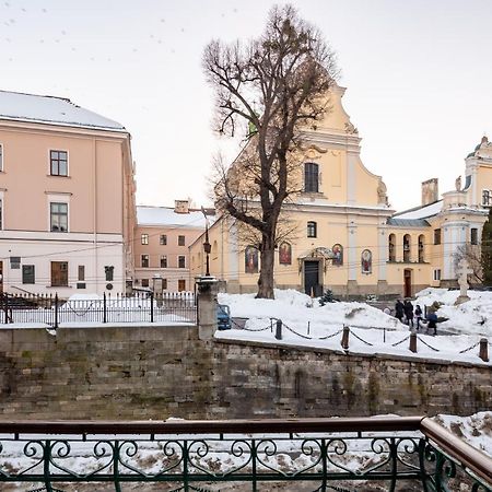 Alfa Apartments Grushevskoho 7 Lviv Dış mekan fotoğraf