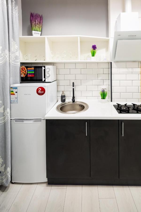 Alfa Apartments Grushevskoho 7 Lviv Dış mekan fotoğraf